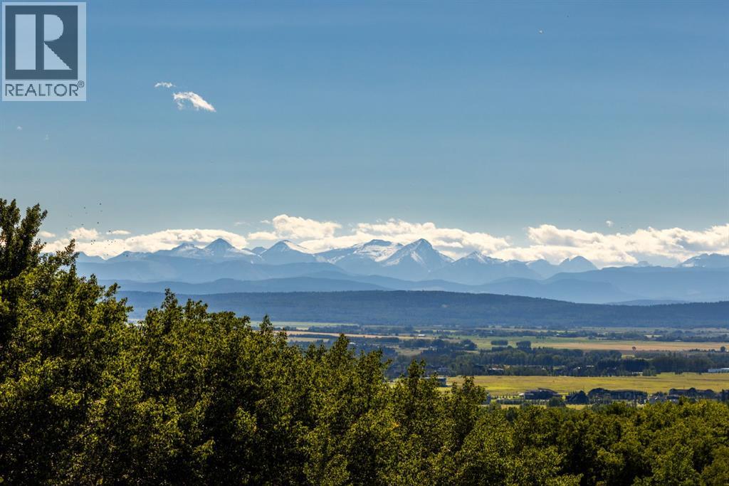 237 Escarpment Drive, Rural Rocky View County, Alberta