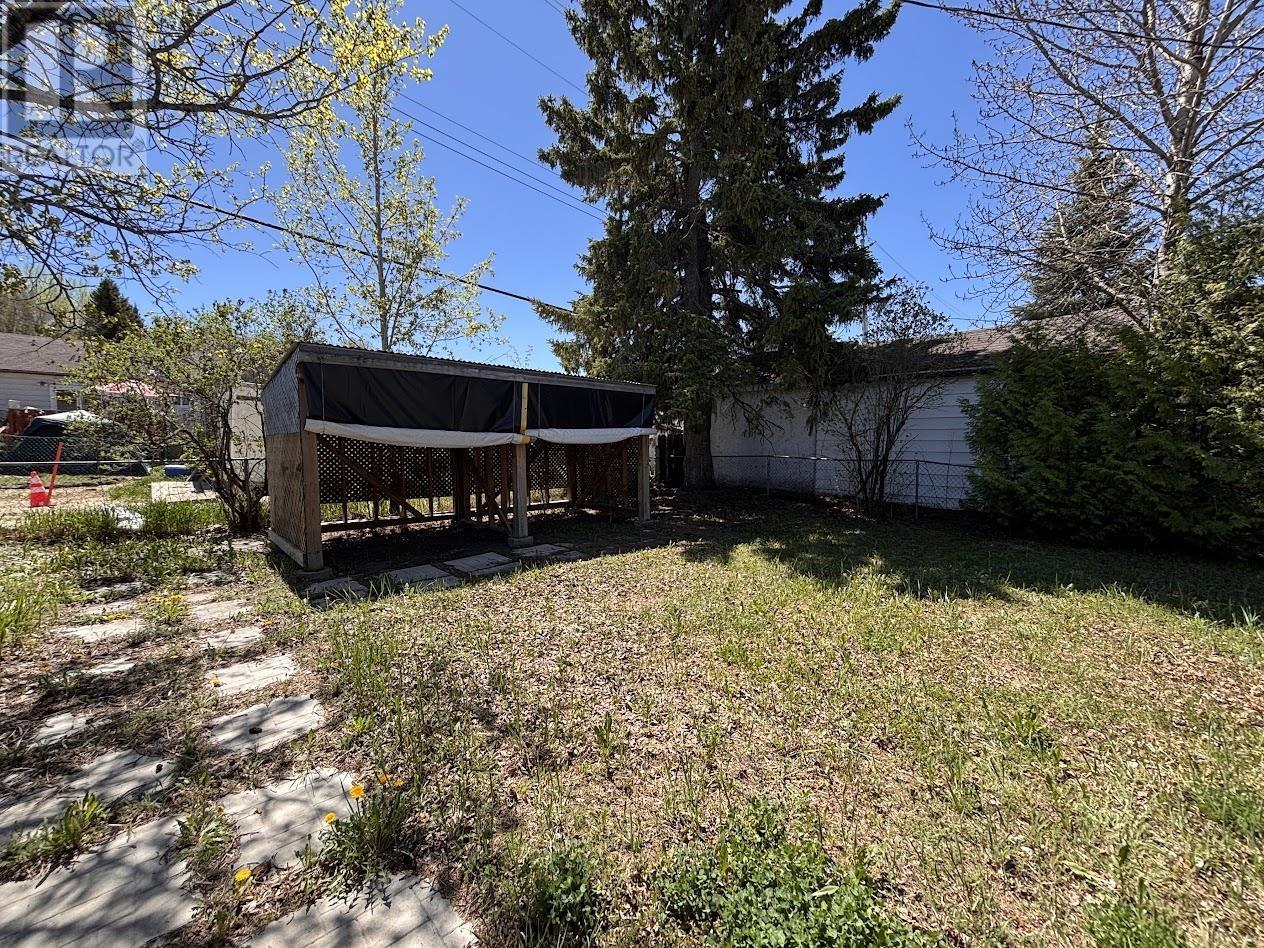 46 Neebig Ave, Manitouwadge, Ontario  P0T 2C0 - Photo 36 - TB2600090