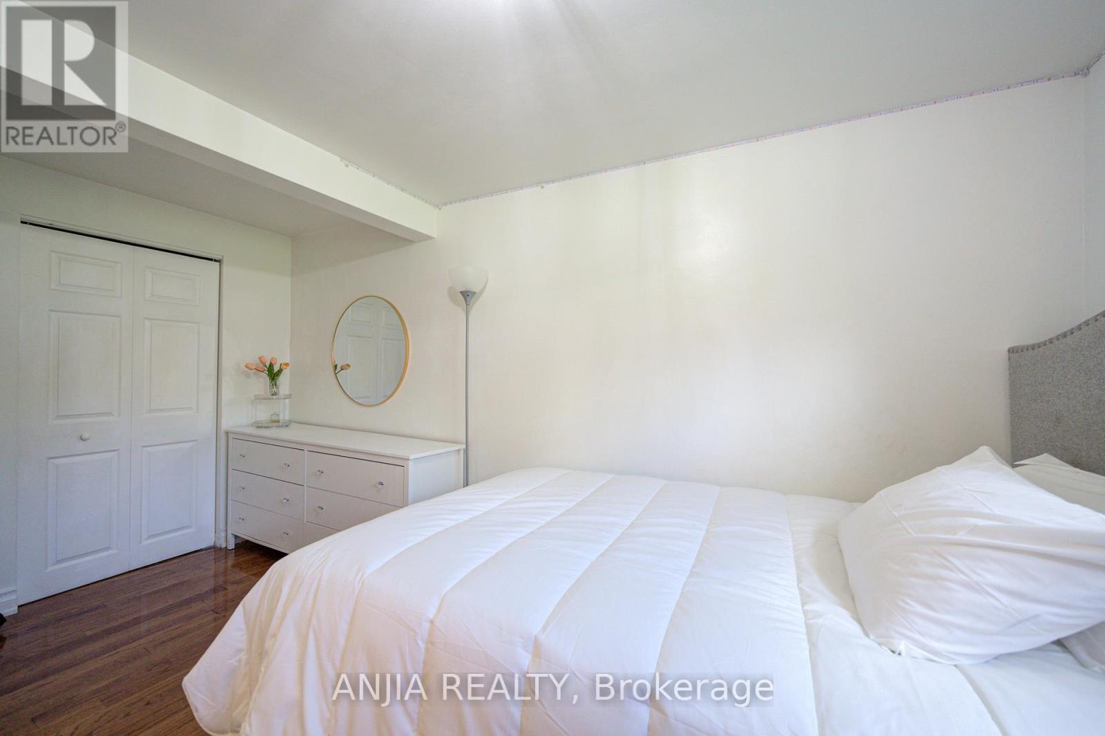 24 Friar Tuck Road, Markham, Ontario  L3P 1L9 - Photo 37 - N13247288