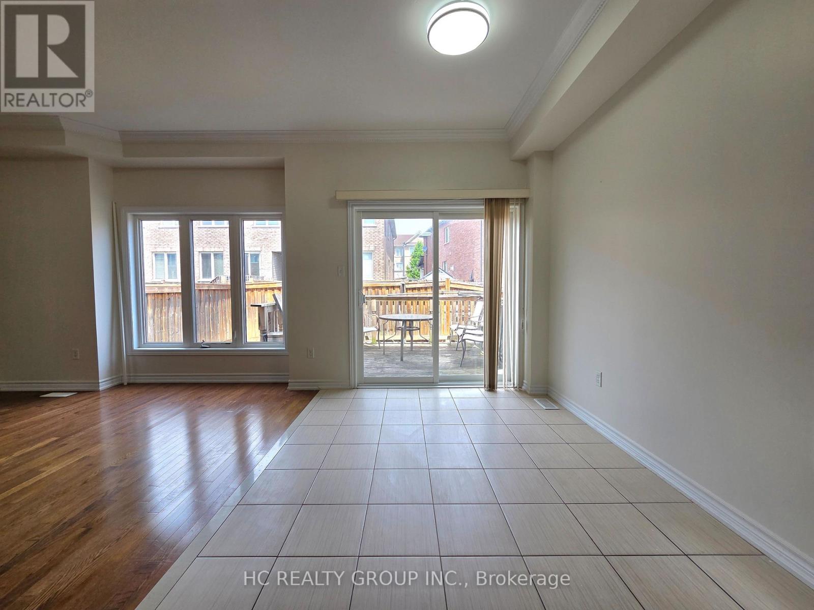 703 Hammersly Boulevard, Markham, Ontario  L6E 0R9 - Photo 7 - N13247350