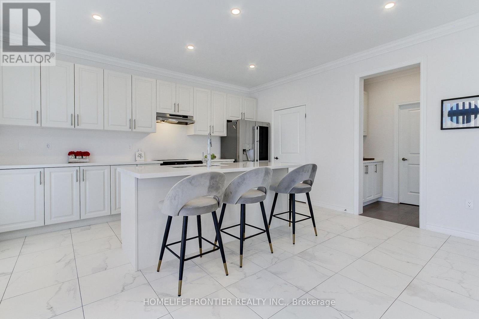 2 Big Canoe Drive, Georgina, Ontario  L0E 1R0 - Photo 18 - N13247378