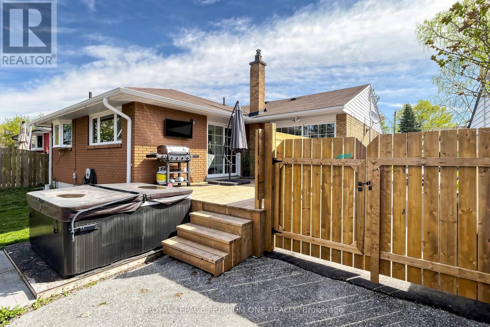 72 Thornton Avenue, Bradford West Gwillimbury (Bradford), Ontario  L3Z 1N4 - Photo 40 - N13247478