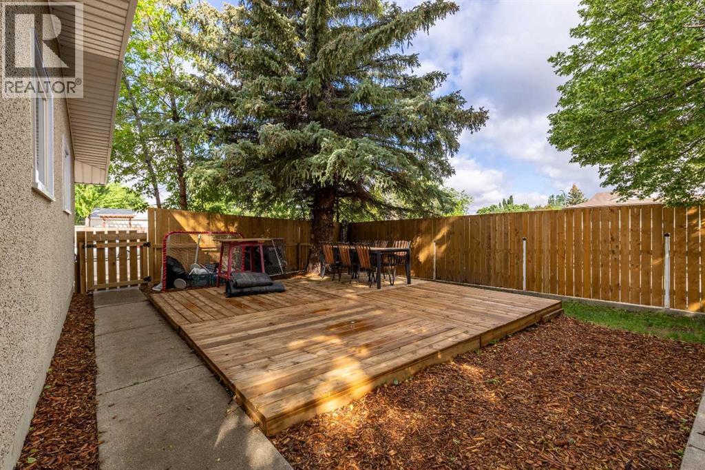 5 Larkspur Road N, Lethbridge, Alberta  T1H 4J6 - Photo 32 - A2316115