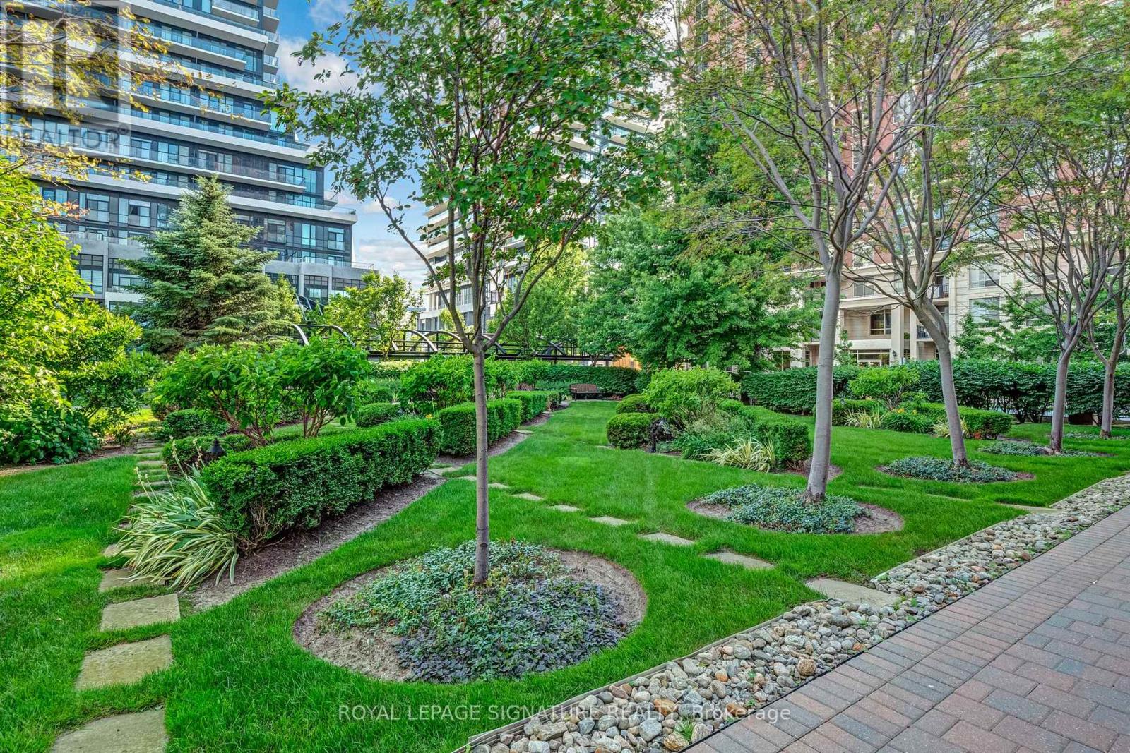 1408 - 1105 Leslie Street, Toronto, Ontario  M3C 4G9 - Photo 37 - C13241572