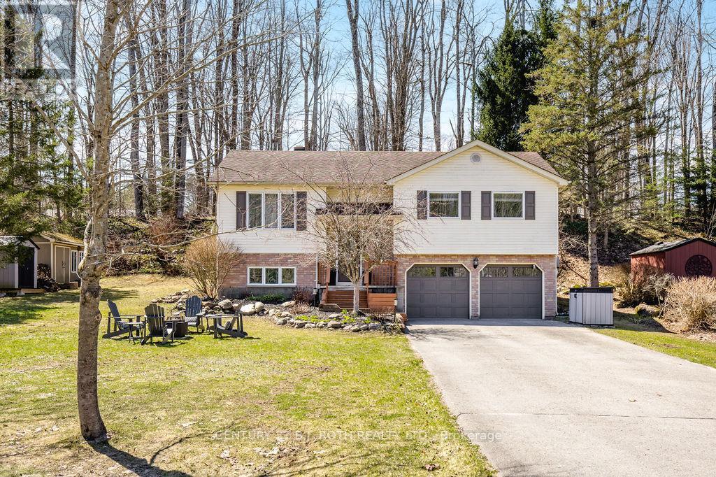 15 Sugarbush Road, Oro-Medonte (Sugarbush), Ontario  L0K 1E0 - Photo 2 - S13247454