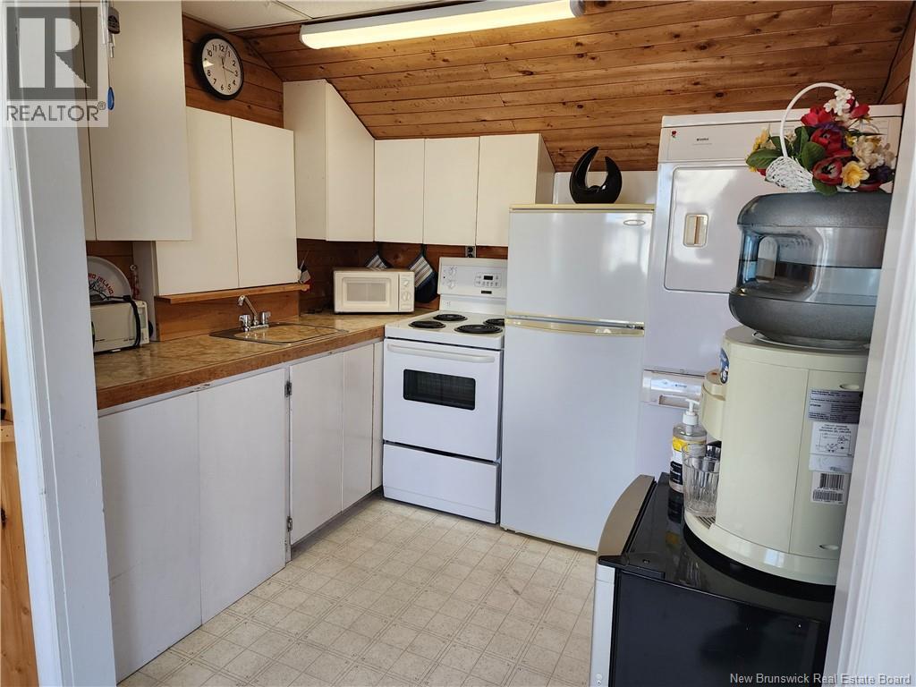 53 Thibodeau, Grand-Barachois, New Brunswick  E4P 8P4 - Photo 16 - NB141201