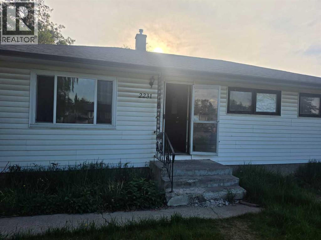2231 40 Street Se, Calgary, Alberta  T2B 1B8 - Photo 1 - A2316442