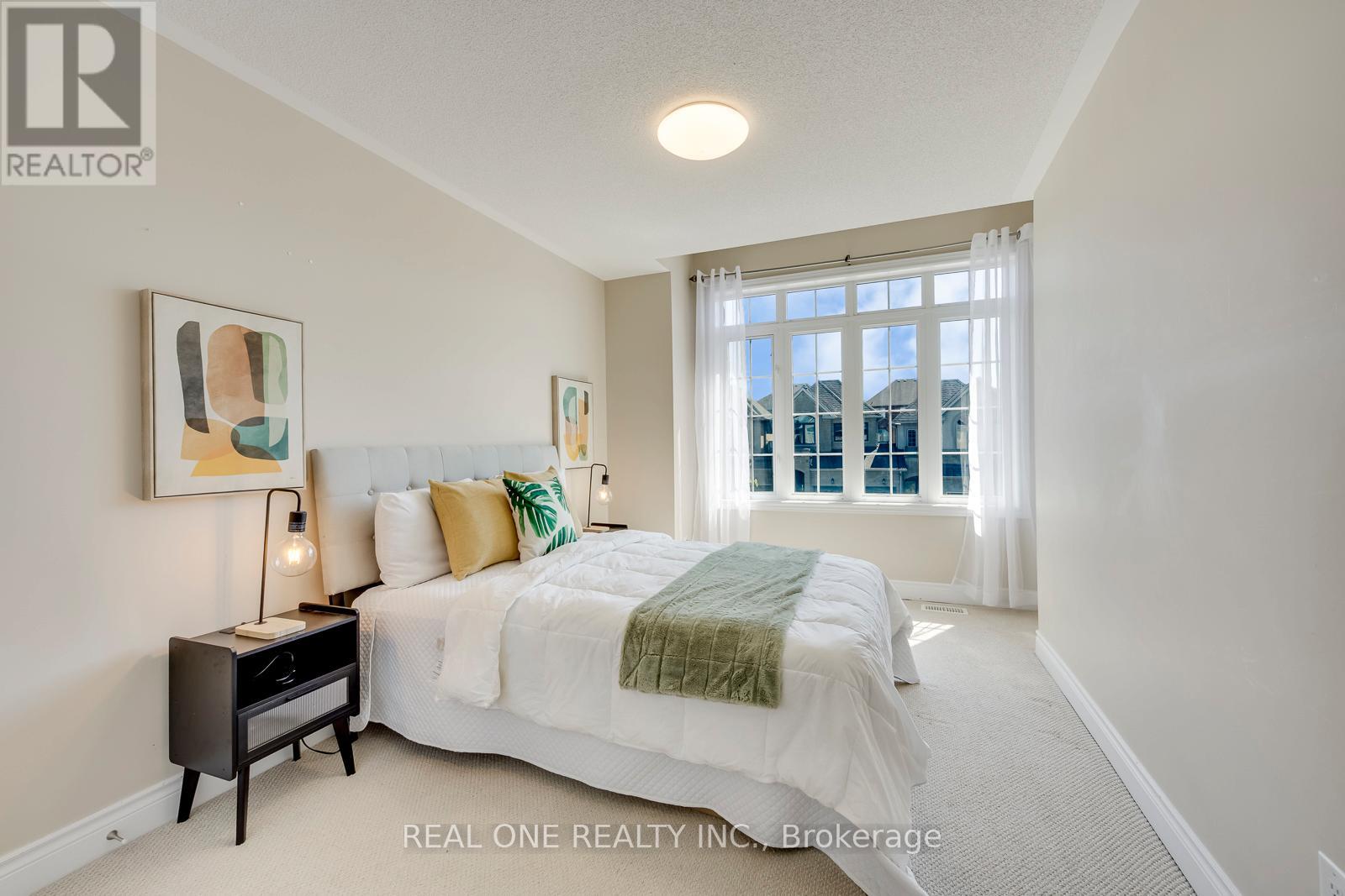 2379 Wasaga Drive, Oakville, Ontario  L6H 0B7 - Photo 35 - W13247268