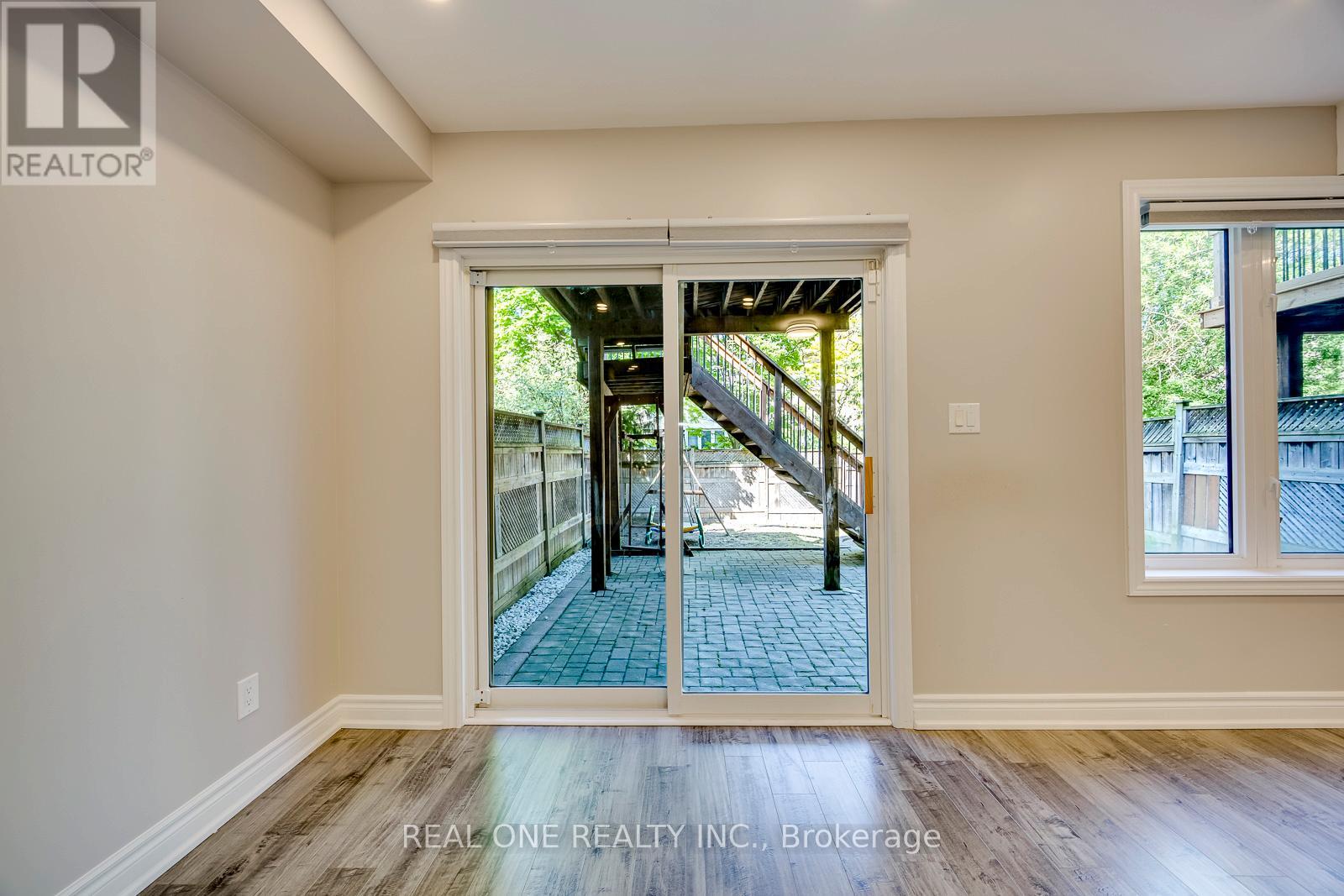 2379 Wasaga Drive, Oakville, Ontario  L6H 0B7 - Photo 43 - W13247268