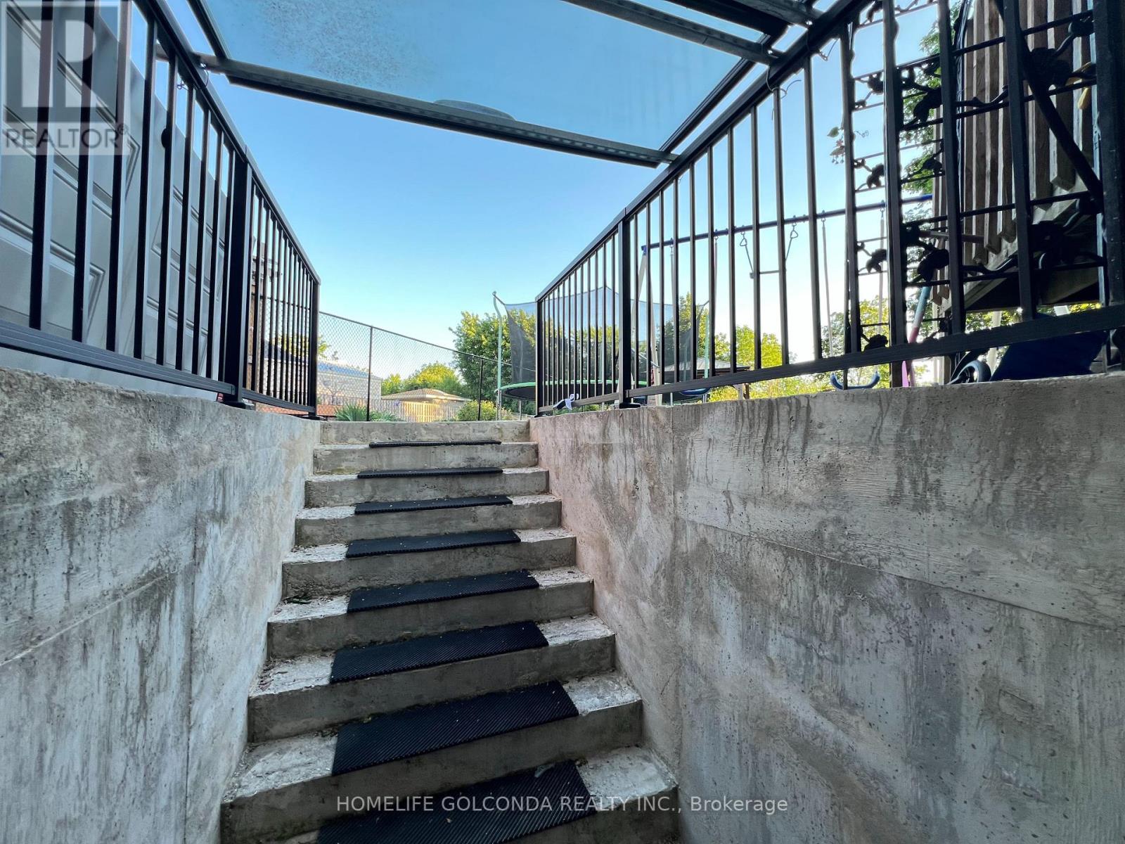 Basement - 5244 Creditview Road, Mississauga, Ontario  L5M 5N5 - Photo 11 - W13247360