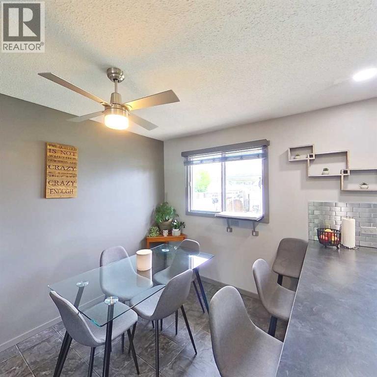 32 Beaver Drive, Whitecourt, Alberta  T7S 1G4 - Photo 2 - A2317674