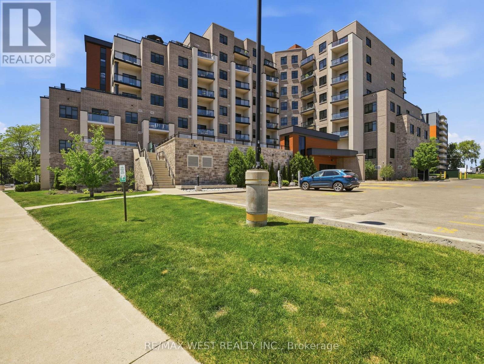 101 - 30 Hamilton Street S, Hamilton, Ontario  L8B 1V8 - Photo 12 - X13247420