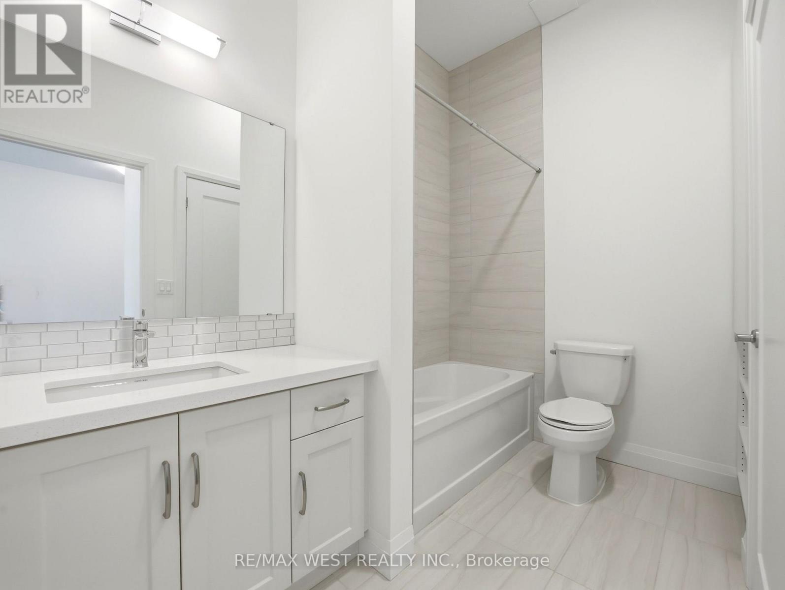 101 - 30 Hamilton Street S, Hamilton, Ontario  L8B 1V8 - Photo 5 - X13247420