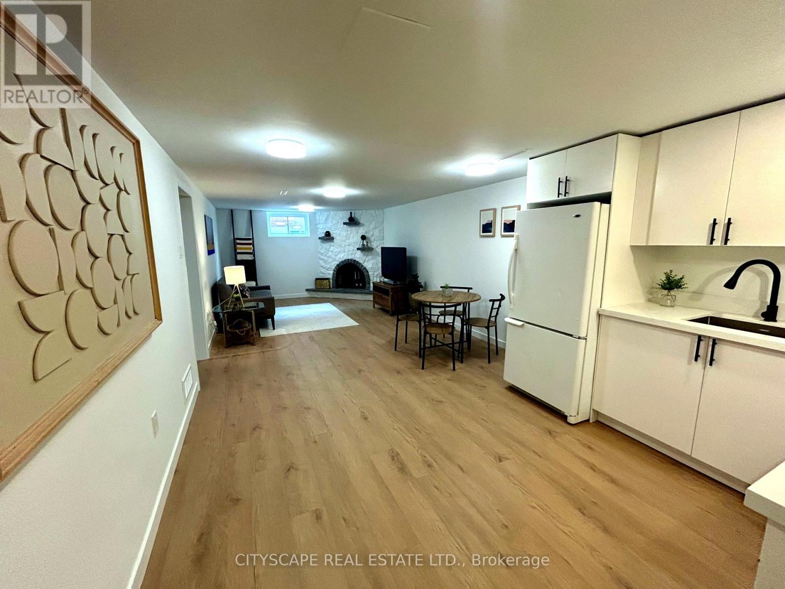 39 Carousel Avenue, Hamilton, Ontario  L9A 4L7 - Photo 17 - X13247426