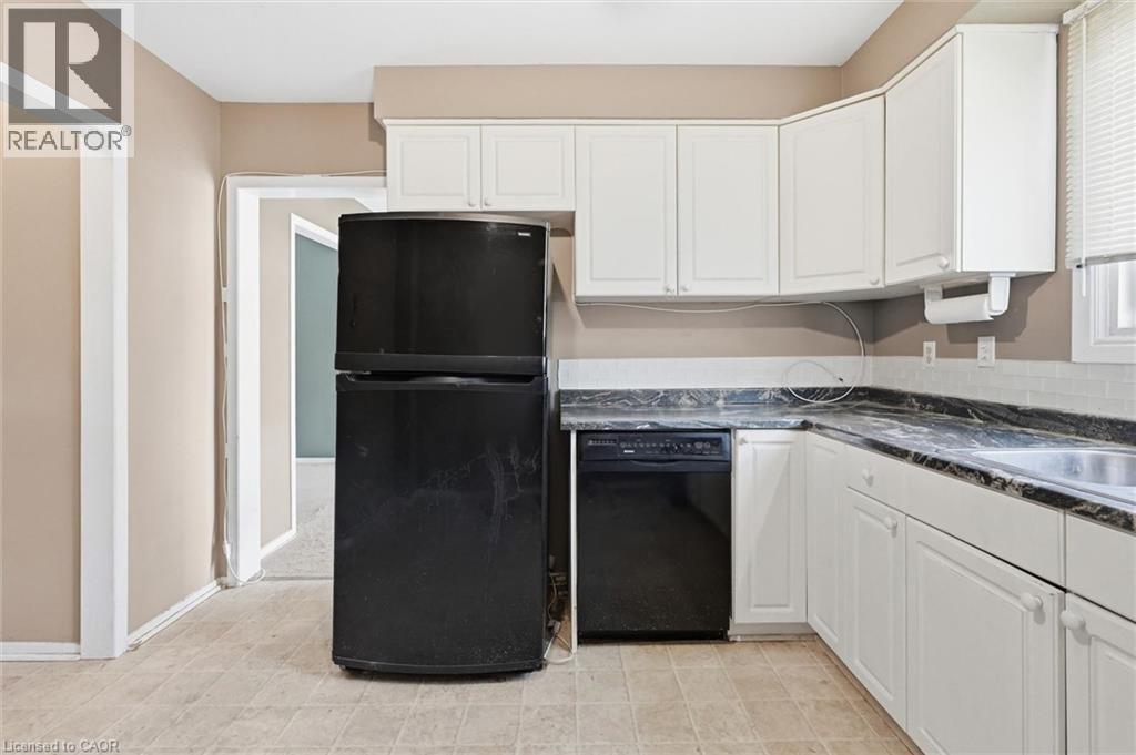 5475 Lakeshore Road Unit# 107, Burlington, Ontario  L7L 1E1 - Photo 15 - 40837056