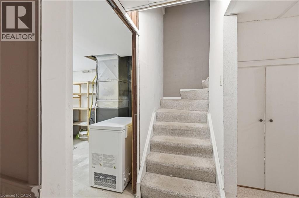 5475 Lakeshore Road Unit# 107, Burlington, Ontario  L7L 1E1 - Photo 31 - 40837056