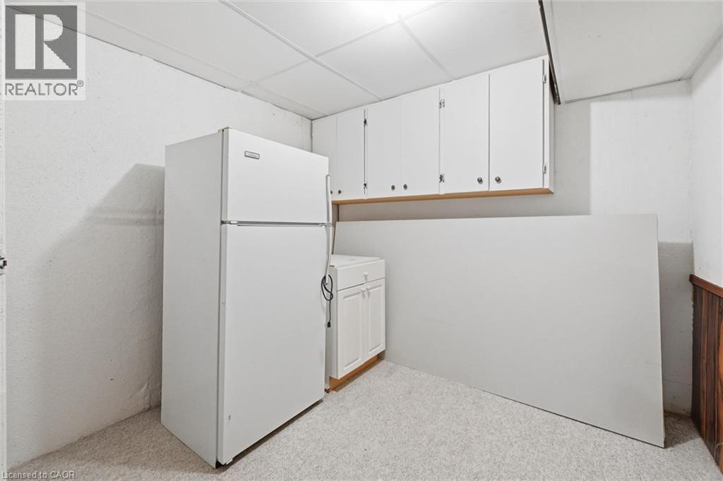 5475 Lakeshore Road Unit# 107, Burlington, Ontario  L7L 1E1 - Photo 32 - 40837056