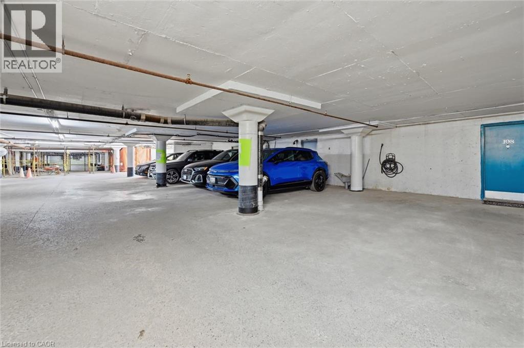 5475 Lakeshore Road Unit# 107, Burlington, Ontario  L7L 1E1 - Photo 36 - 40837056