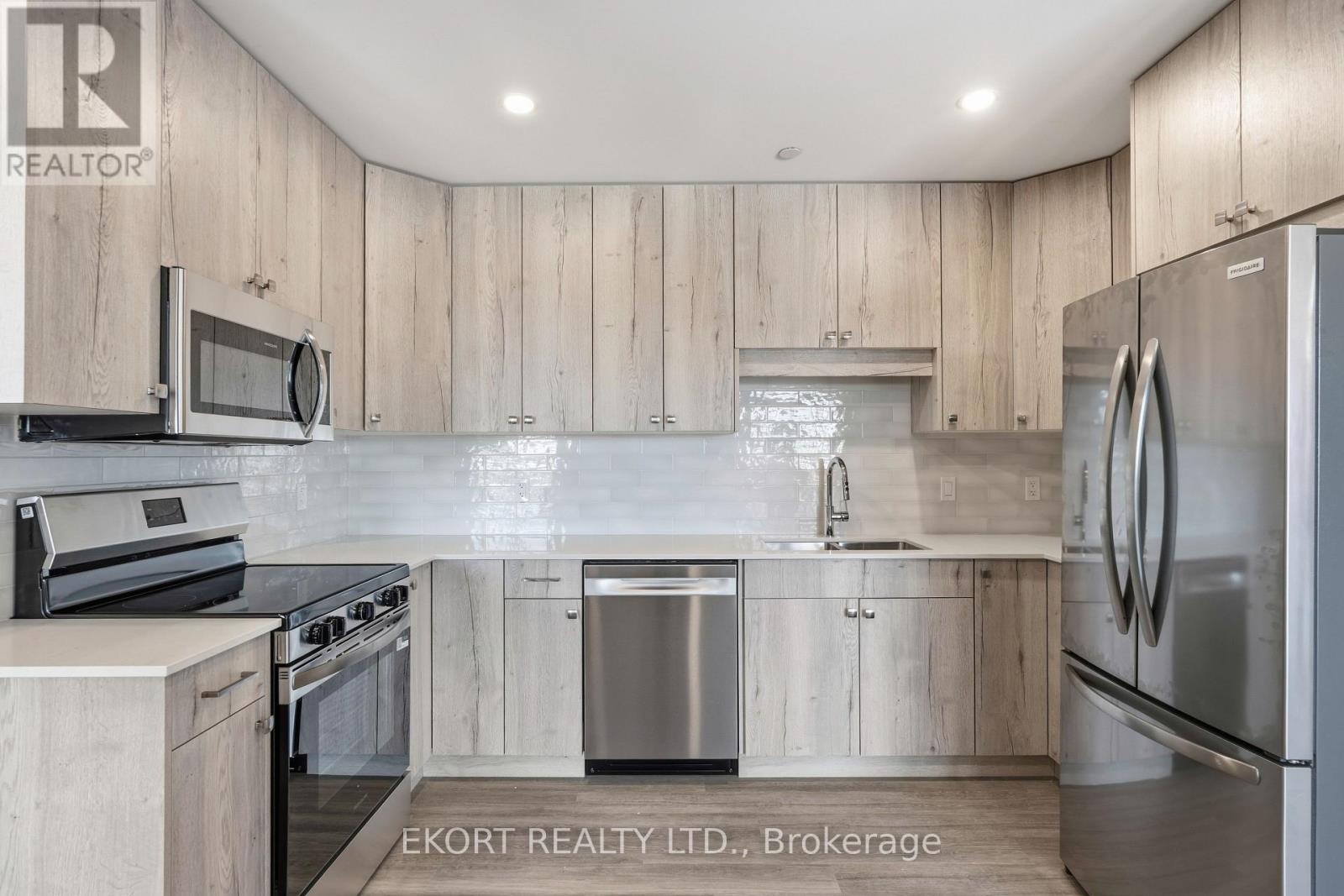 702 - 156a Wims Way, Belleville, Ontario  K8N 0H9 - Photo 3 - X13247560