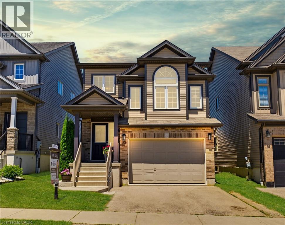 32 SORRENTO Street, Kitchener, Ontario