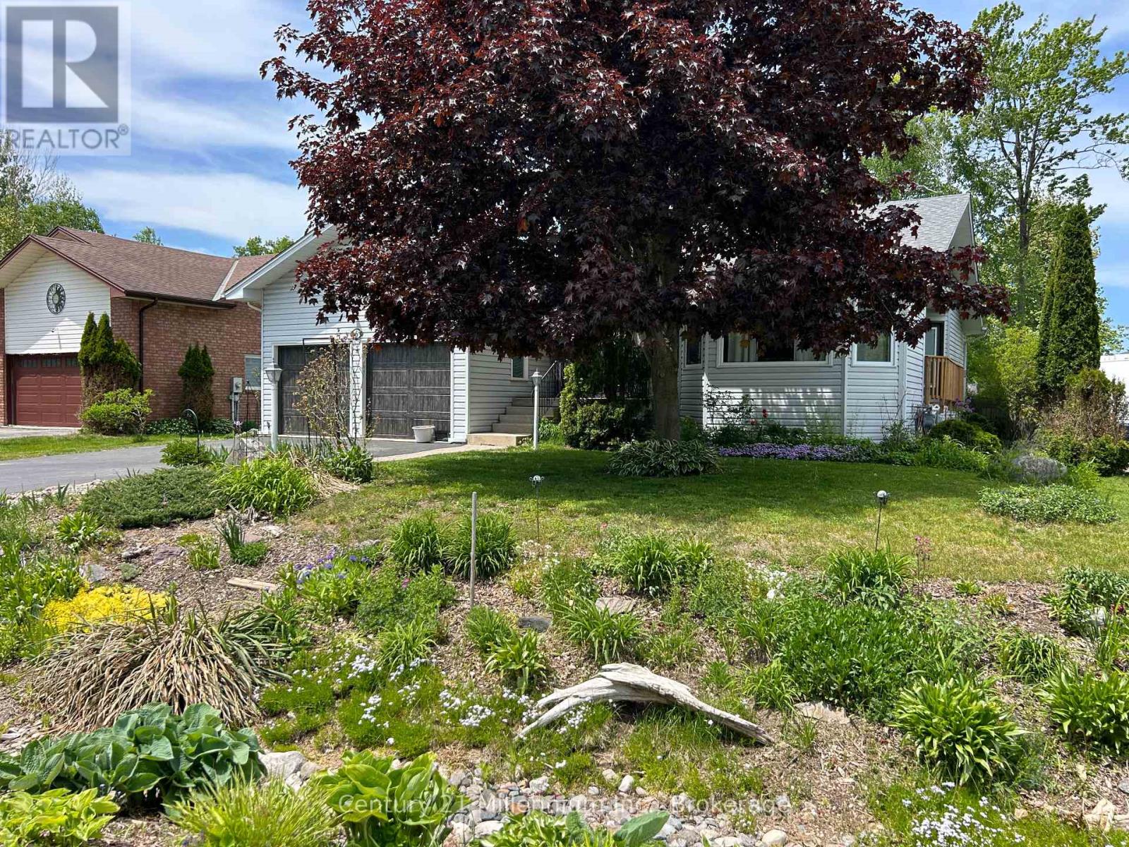 6 Royal Beech Drive, Wasaga Beach, Ontario  L9Z 1H1 - Photo 1 - S13247688