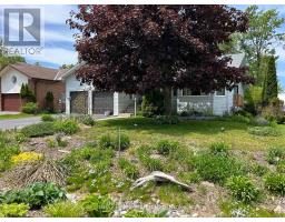 6 ROYAL BEECH DRIVE, Wasaga Beach, Ontario