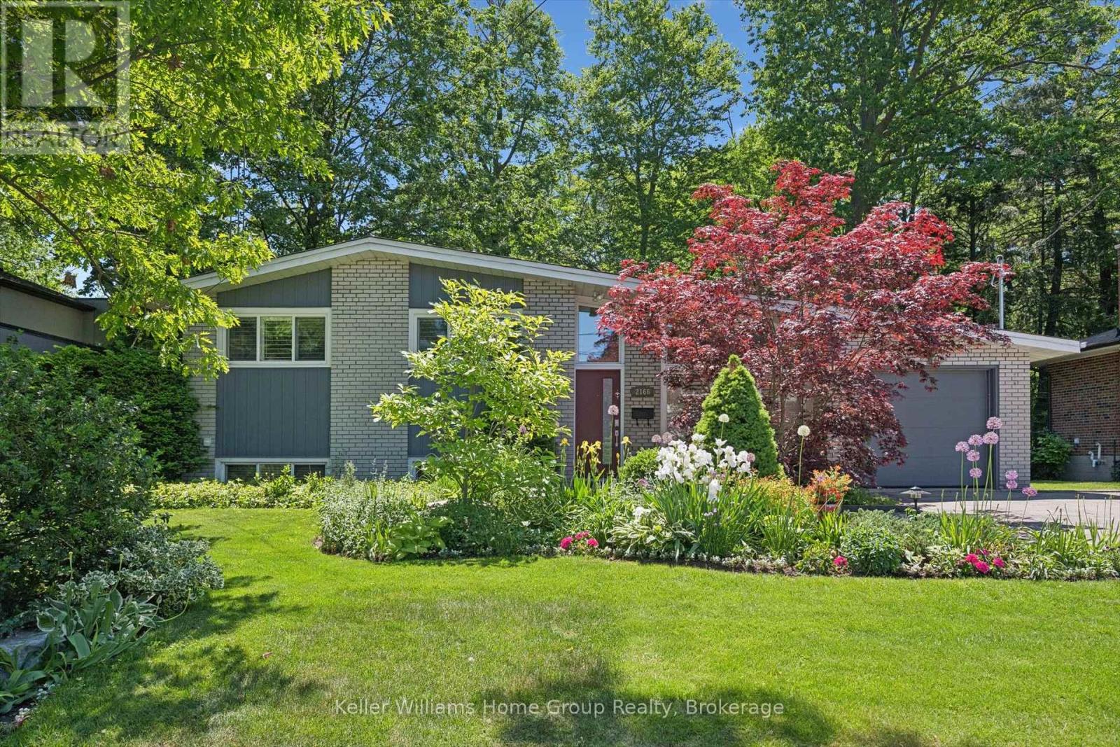2166 Corsair Road, Mississauga, Ontario  L5A 2L8 - Photo 2 - W13247776