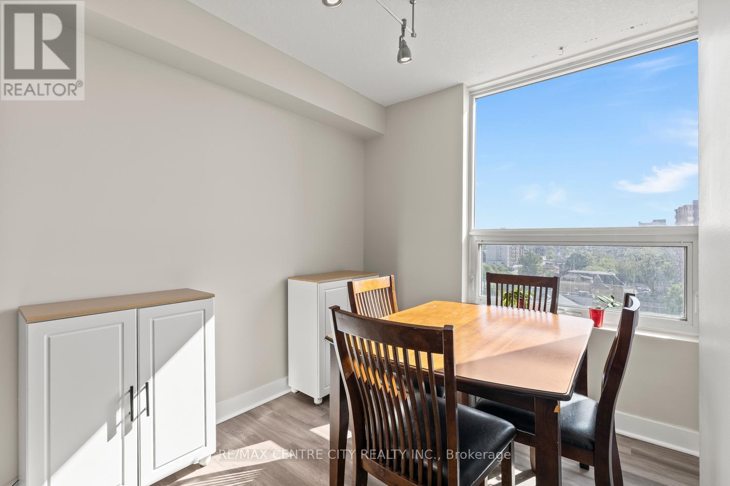 901 - 389 Dundas Street, London East, Ontario  N6B 3L5 - Photo 17 - X13247524