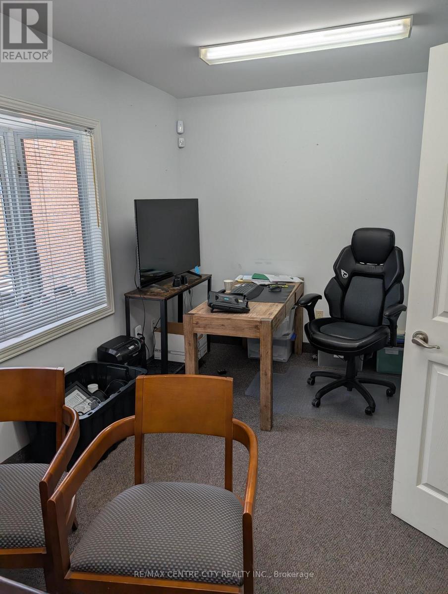 909 Adelaide Street N, London East, Ontario  N5Y 2M6 - Photo 5 - X13247980