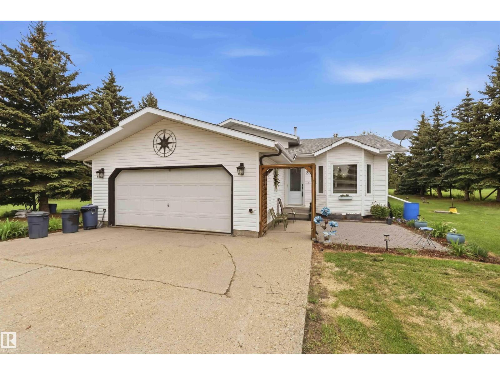 37 56220 Rge Rd 230, rural sturgeon county, Alberta