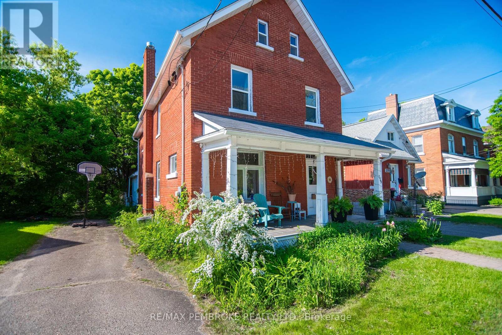 259 Isabella Street, Pembroke, Ontario  K8A 5T1 - Photo 2 - X13247890