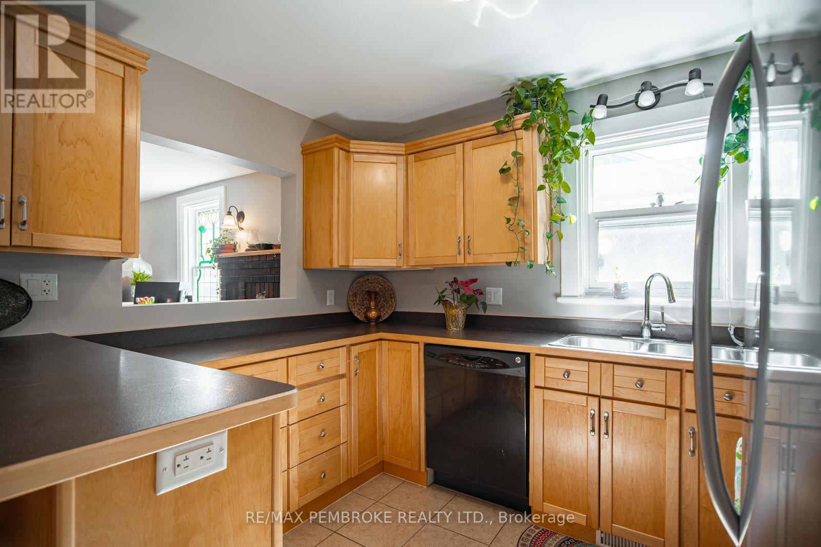 259 Isabella Street, Pembroke, Ontario  K8A 5T1 - Photo 20 - X13247890