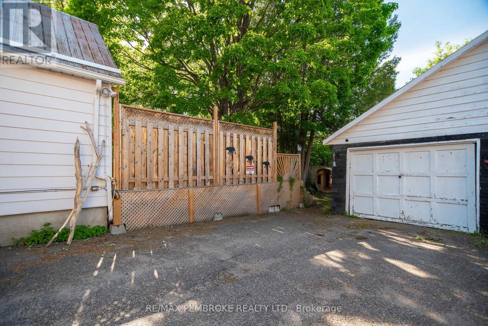 259 Isabella Street, Pembroke, Ontario  K8A 5T1 - Photo 42 - X13247890
