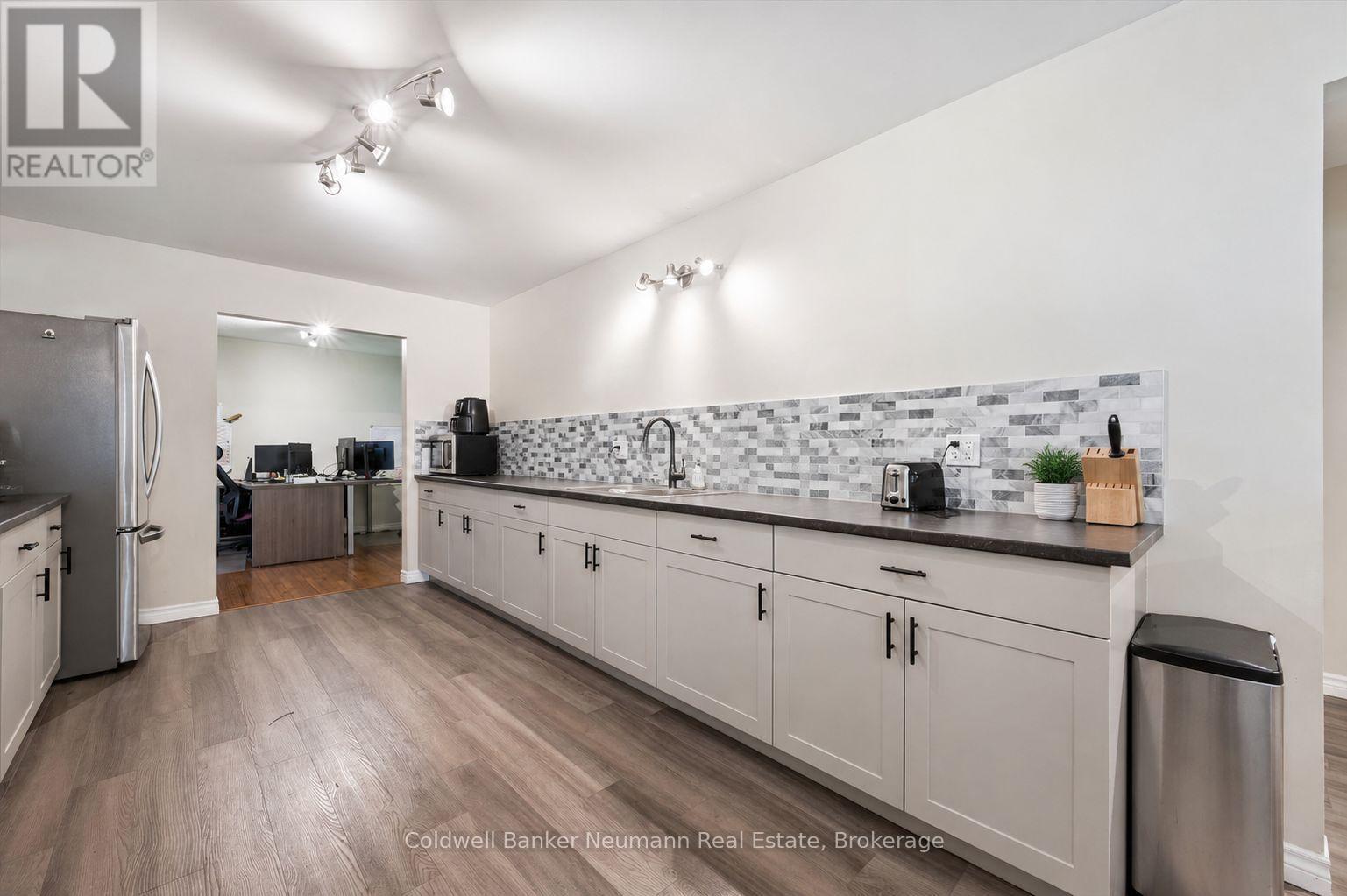 7777 Eastview Road, Guelph/eramosa, Ontario  N1H 6J1 - Photo 11 - X13247490