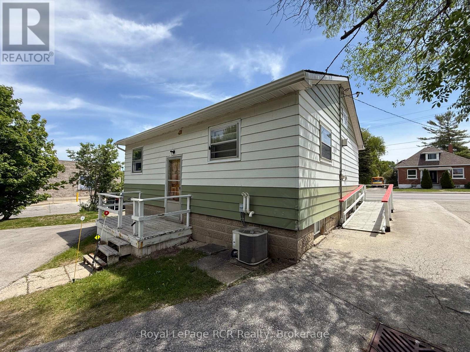1514 9th Avenue E, Owen Sound, Ontario  N4K 3G1 - Photo 6 - X13247530