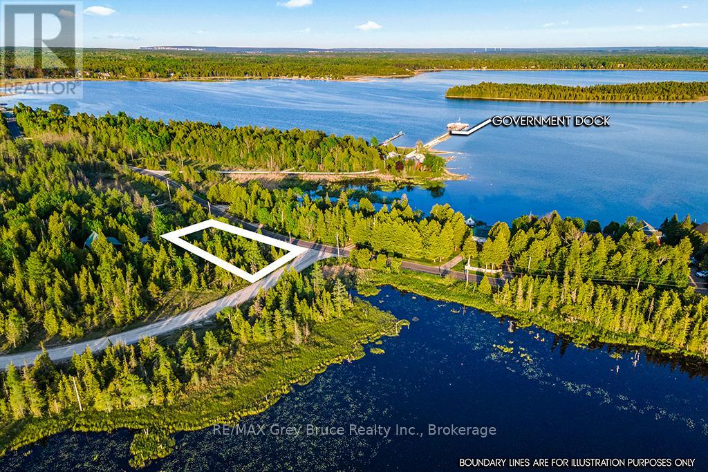 Unit 39 Tamarac Road, Northern Bruce Peninsula, Ontario  N0H 2M0 - Photo 12 - X13247826