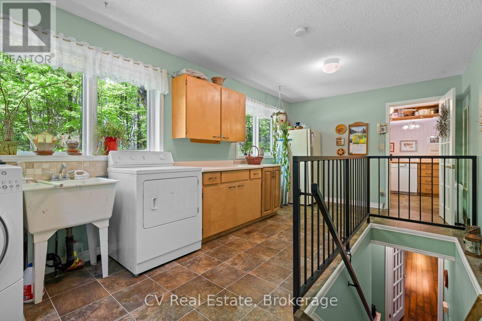 16 Breisacher Road, Huntsville, Ontario  P1H 2N5 - Photo 20 - X13247832