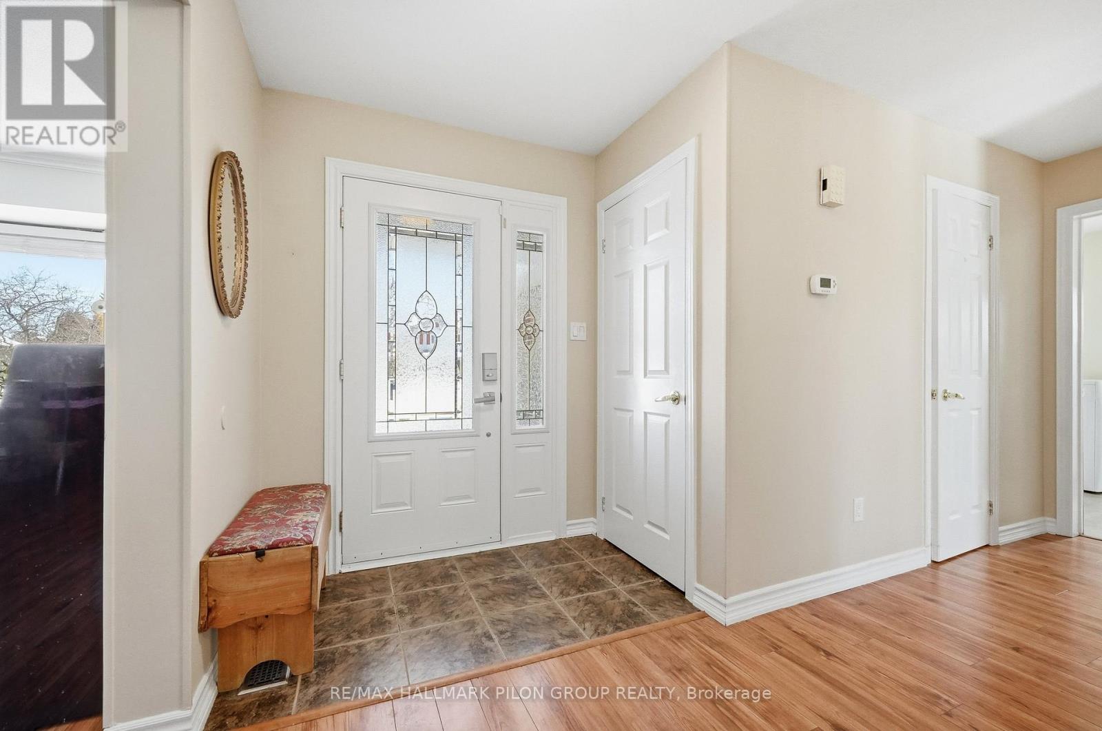 1354 Mountainside Crescent, Ottawa, Ontario  K1E 3G5 - Photo 15 - X13247656