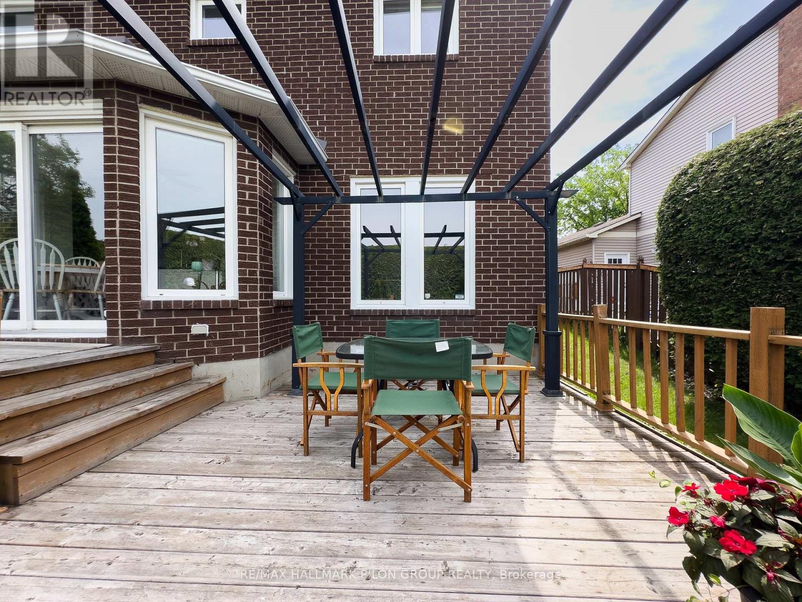 1354 Mountainside Crescent, Ottawa, Ontario  K1E 3G5 - Photo 24 - X13247656