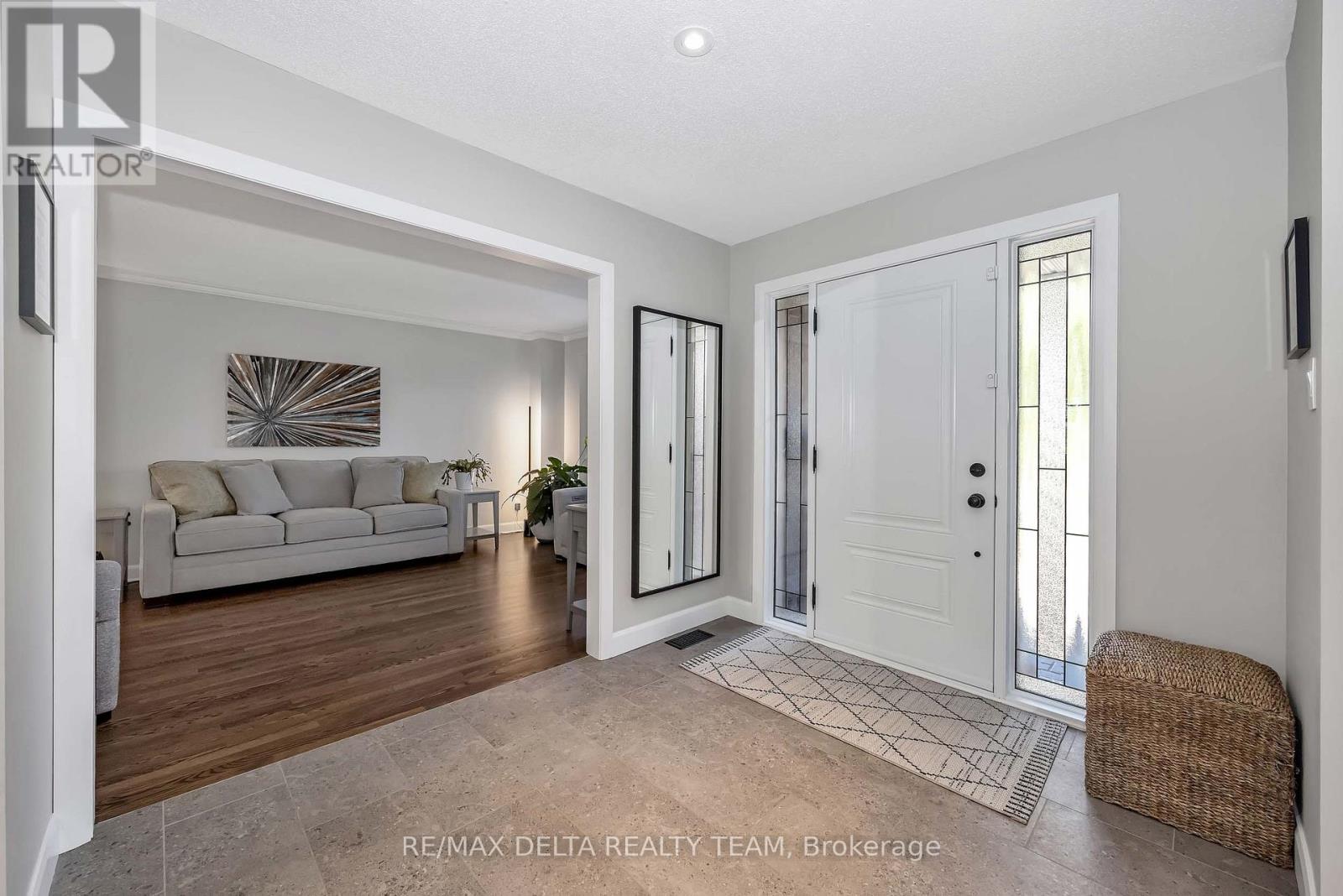 1426 Cheverny Crescent, Ottawa, Ontario  K4A 3C8 - Photo 4 - X13247818