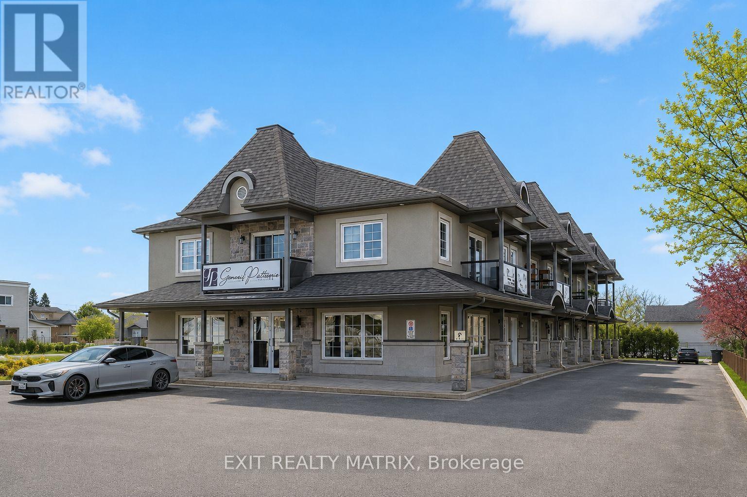 103 - 856 NOTRE-DAME STREET, Russell, Ontario
