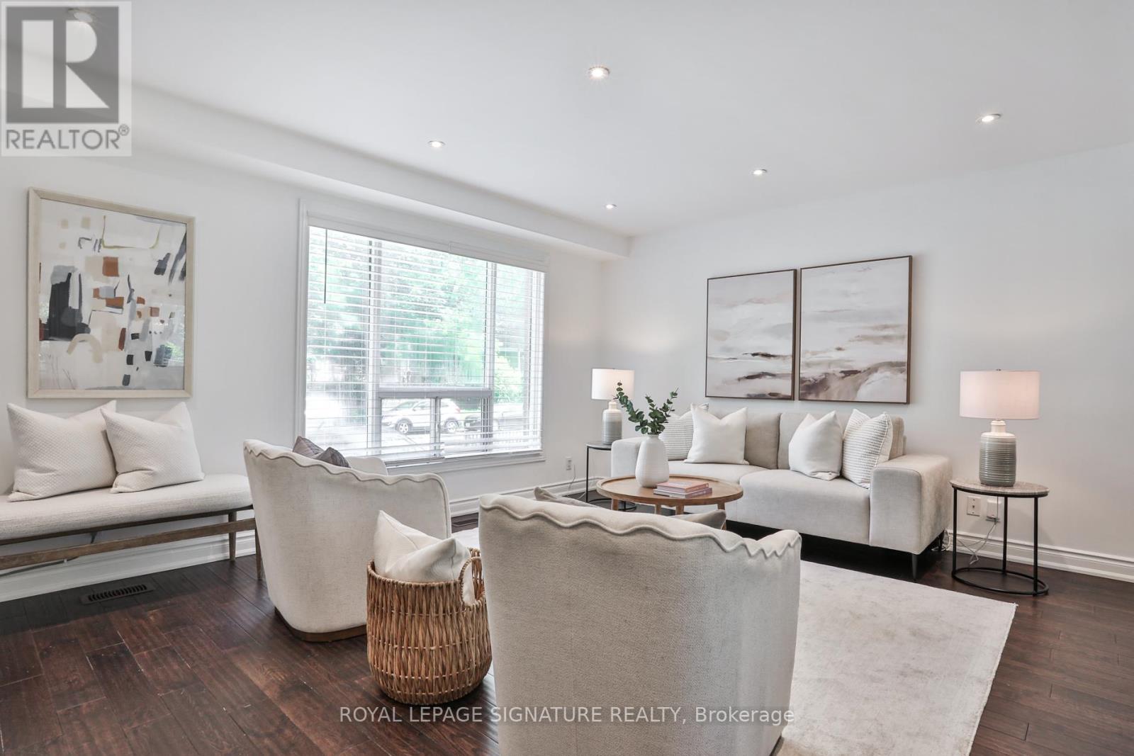 280 Gowan Avenue, Toronto, Ontario  M4J 2K6 - Photo 12 - E13242586