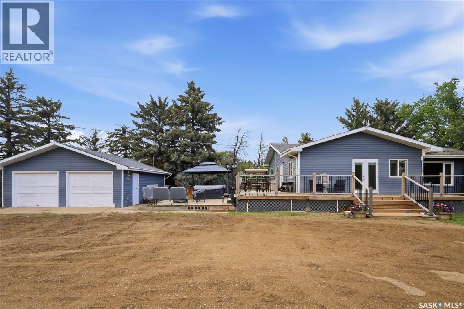 Elstad Acreage, Monet Rm No. 257, Saskatchewan