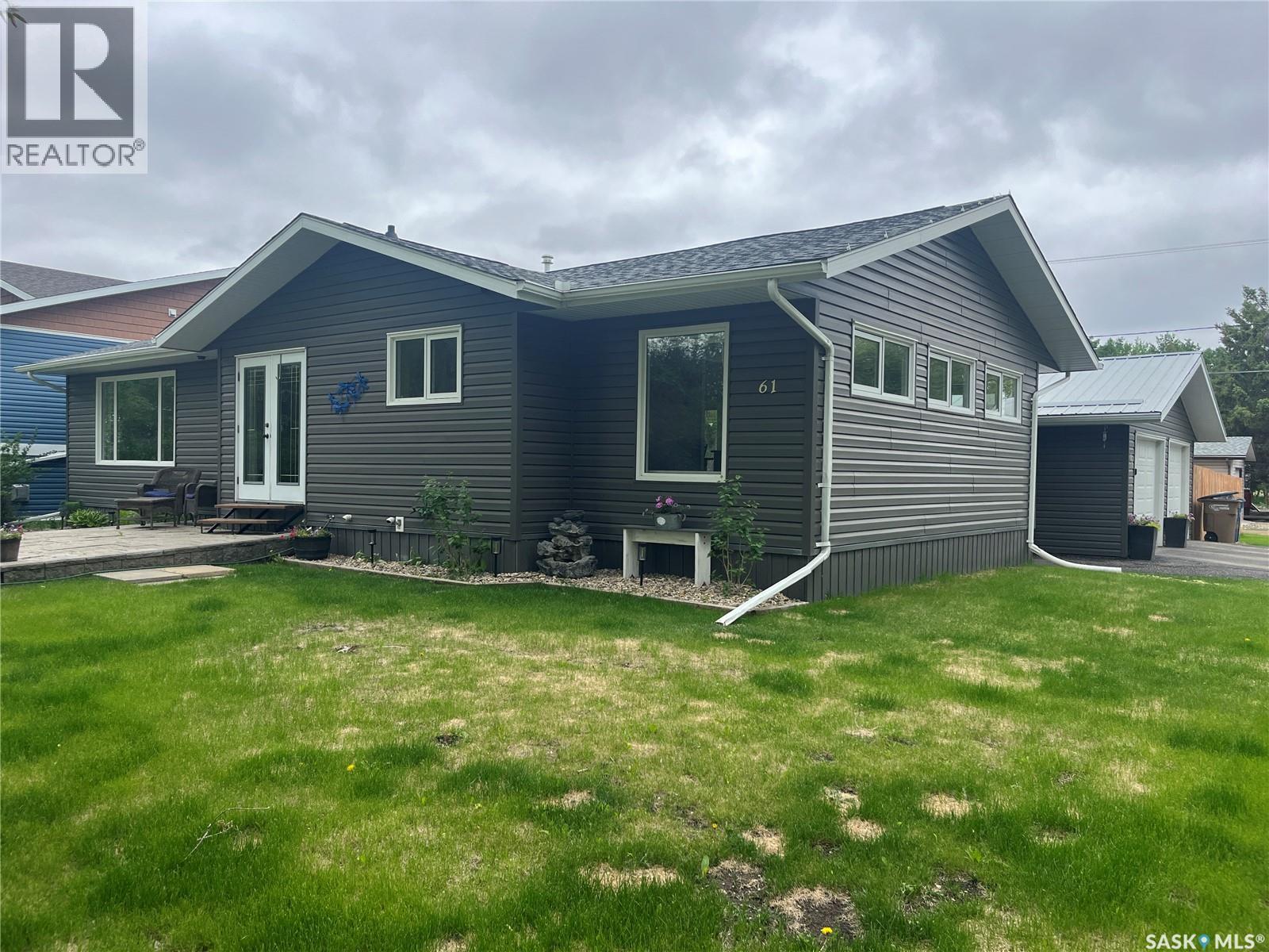 61 2nd STREET SW, Wadena, Saskatchewan