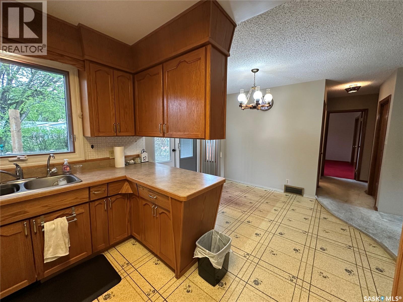 168 Shevchenko Crescent, Canora, Saskatchewan  S0A 0L0 - Photo 8 - SK038405