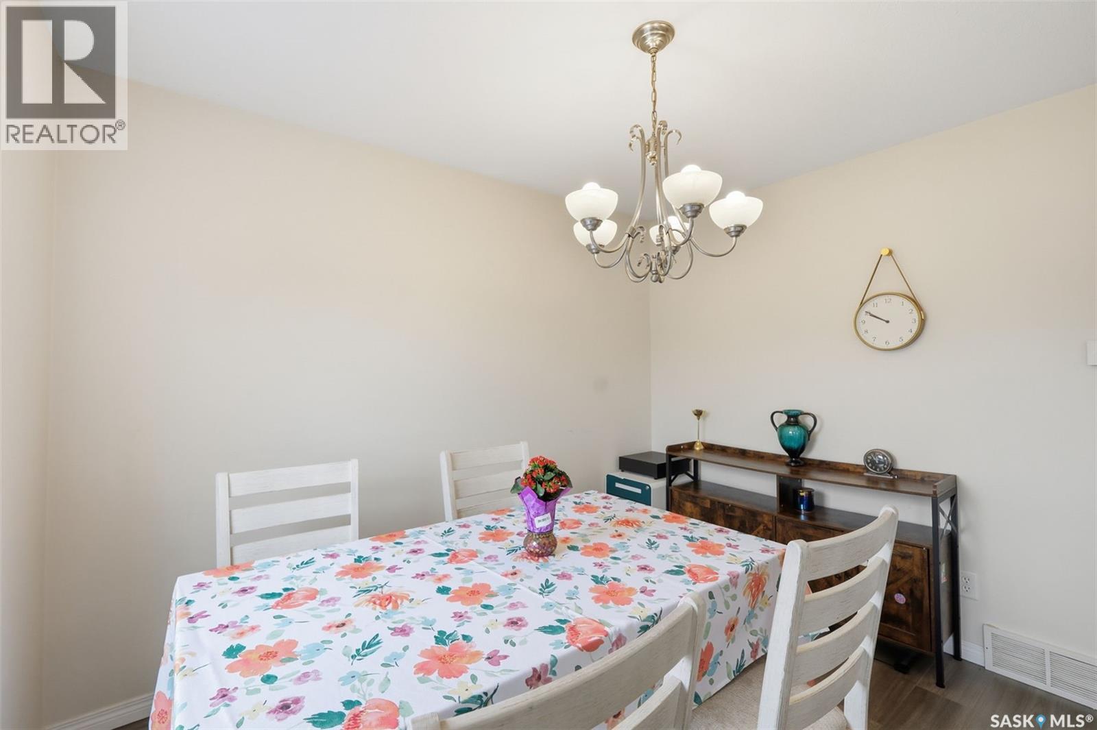 422 Blakeney Crescent, Saskatoon, Saskatchewan  S7L 7N5 - Photo 18 - SK038151