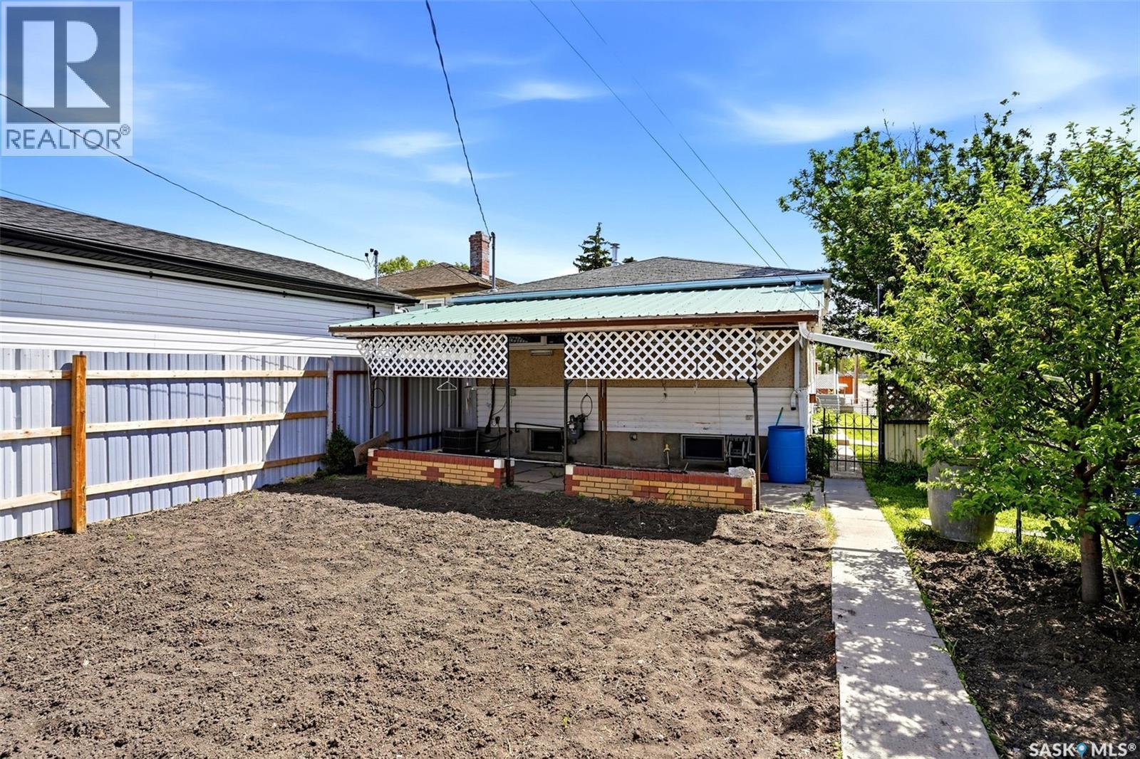 2078 Mcara Street, Regina, Saskatchewan  S4N 2V6 - Photo 38 - SK038076