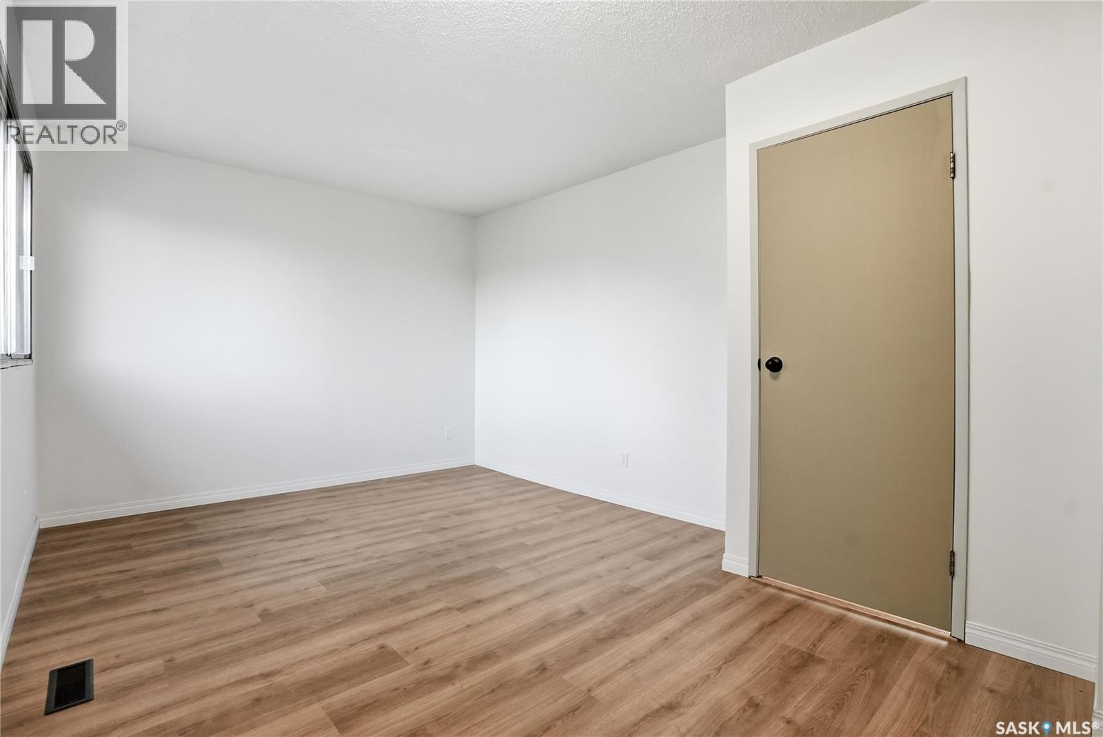 93 1128 Mckercher Drive, Saskatoon, Saskatchewan  S7H 4Y7 - Photo 23 - SK038054
