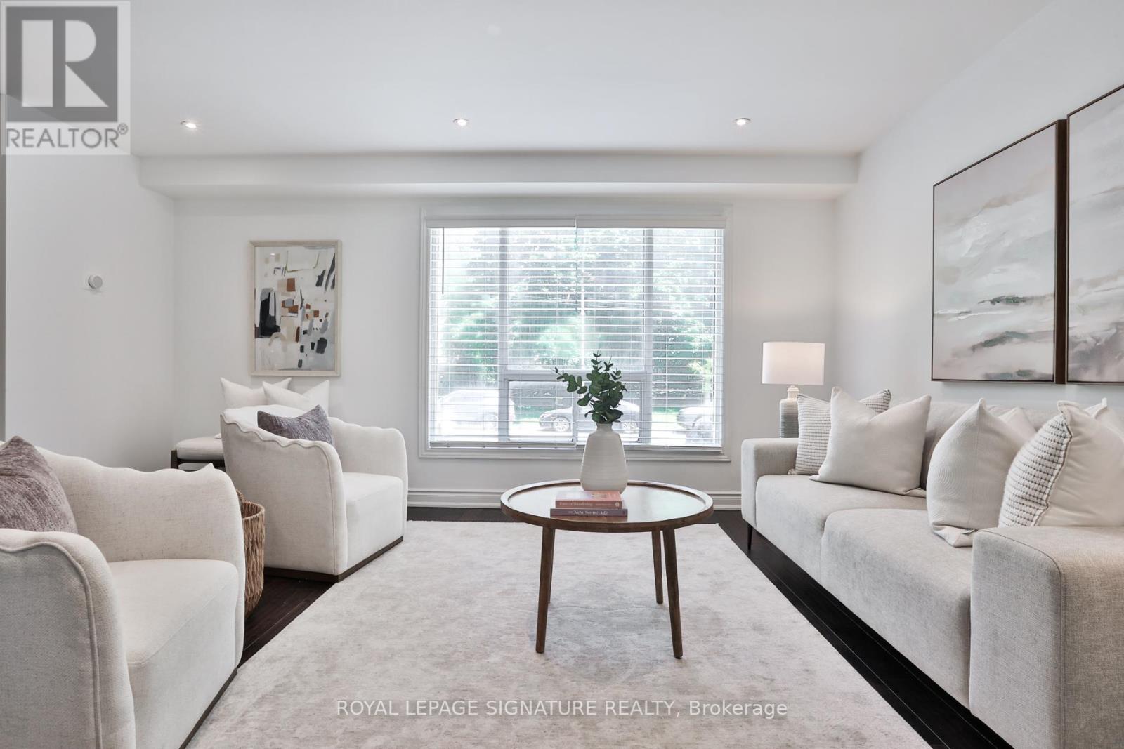 280 Gowan Avenue, Toronto, Ontario  M4J 2K6 - Photo 11 - E13242586