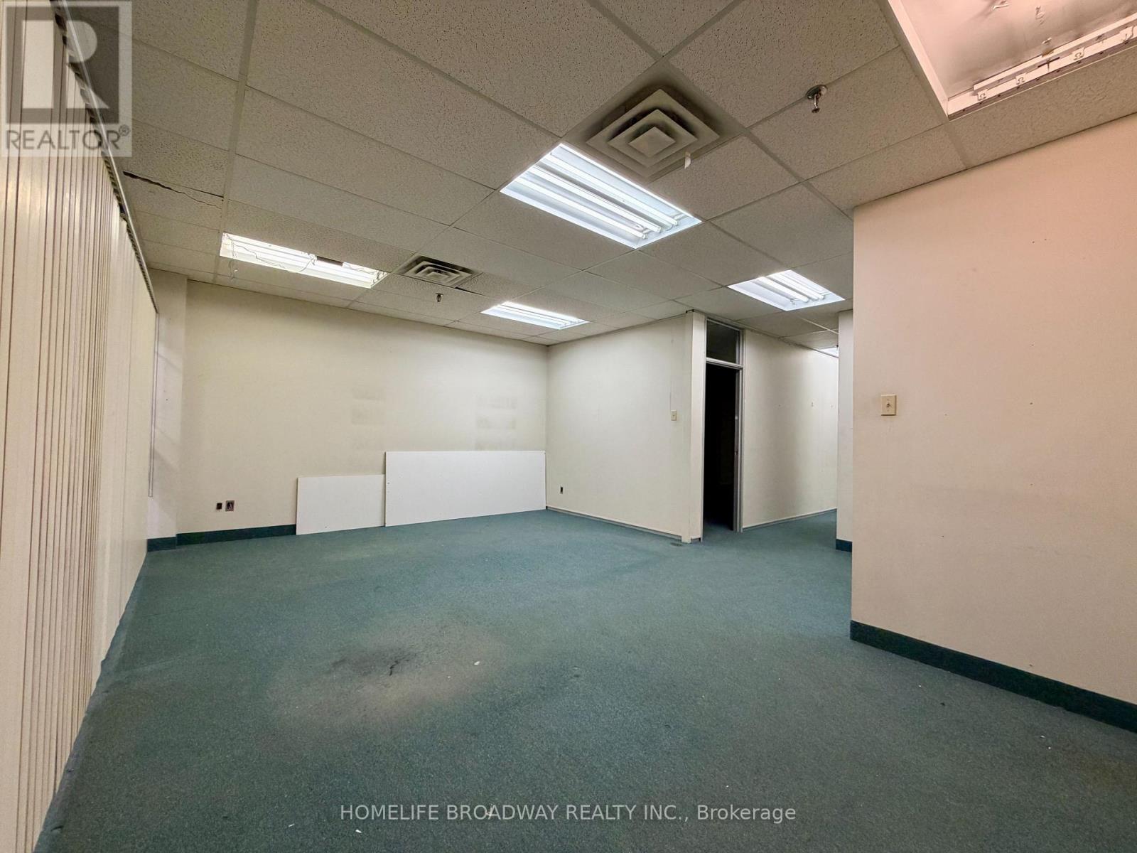 23 - 505 Hood Road, Markham, Ontario  L3R 5V6 - Photo 6 - N12951416